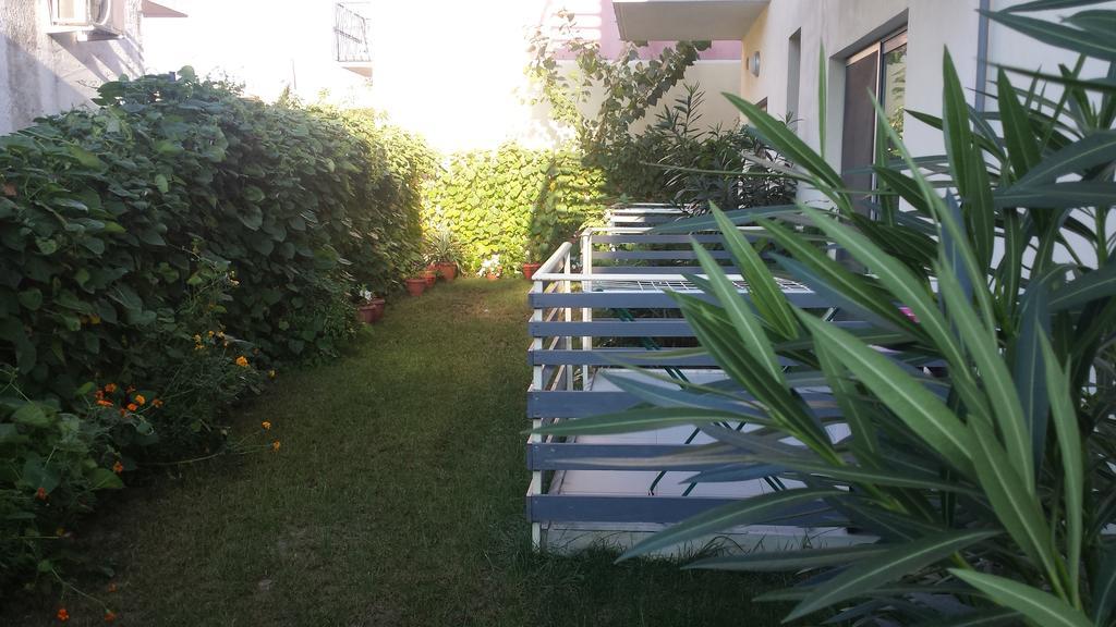 Aparthotel Vila Tufi Velipoje Phòng bức ảnh