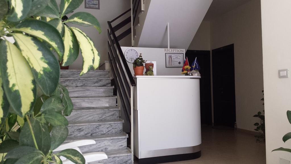 Aparthotel Vila Tufi Velipoje Ngoại thất bức ảnh
