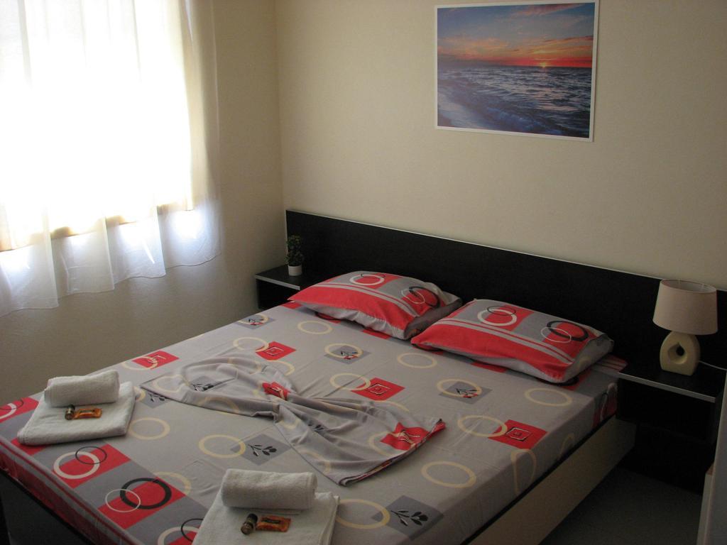 Aparthotel Vila Tufi Velipoje Ngoại thất bức ảnh