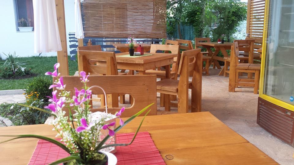 Aparthotel Vila Tufi Velipoje Ngoại thất bức ảnh